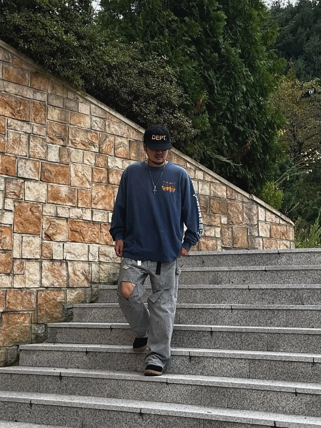 SAINT Mxxxxxx × BABYLON BBLN_LS TEE/SAINT BABYLON/NVY/BABYLON co-branded style Wolf head SAINT/nail distressed long sleeves Washed blue S-XL Completely matched Tube weaving fabric without side seams Garment dyeing Maliu water faded distressing Simulated sun fading treatment Natural fading Handmade holes and frayed Ink splashing treatment Correct main mark/wash mark/little angel anti-counterfeiting mark